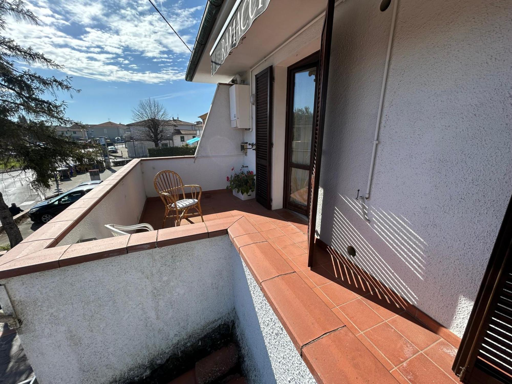 Appartamento La Casa Di Simo Montecalvoli Exterior foto